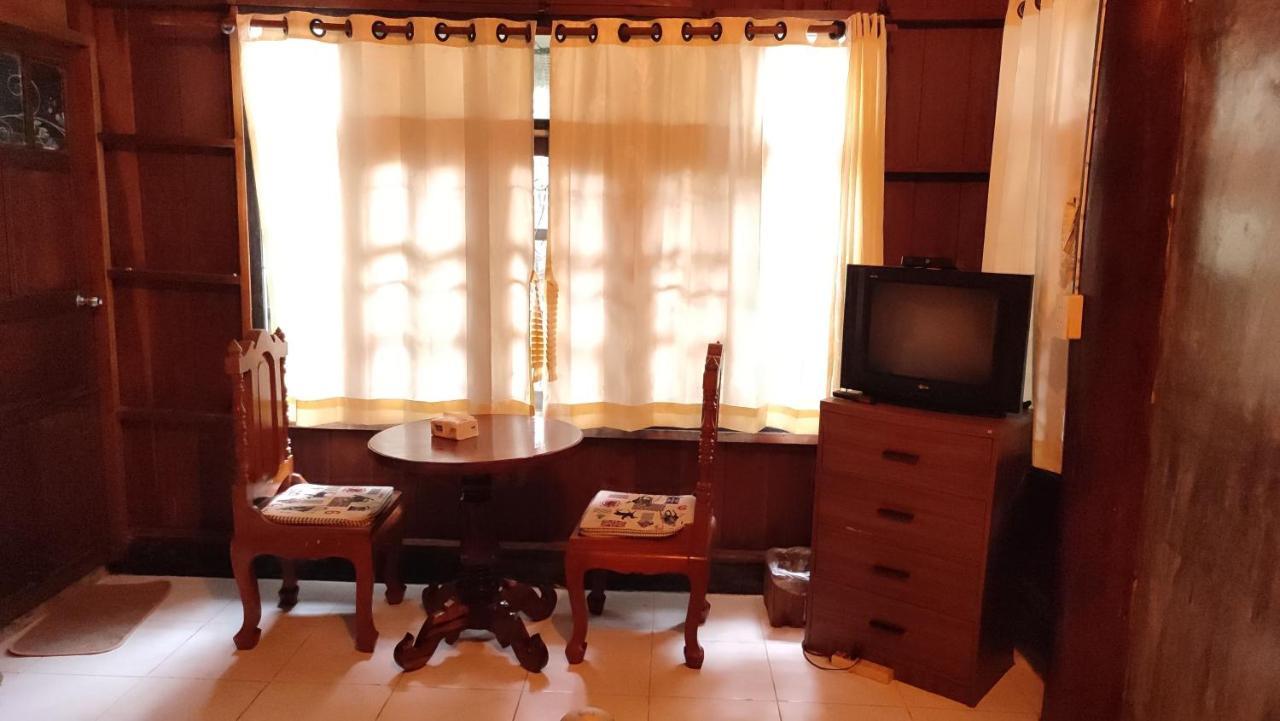 Kwanlah Homestay Mae Chaem Esterno foto