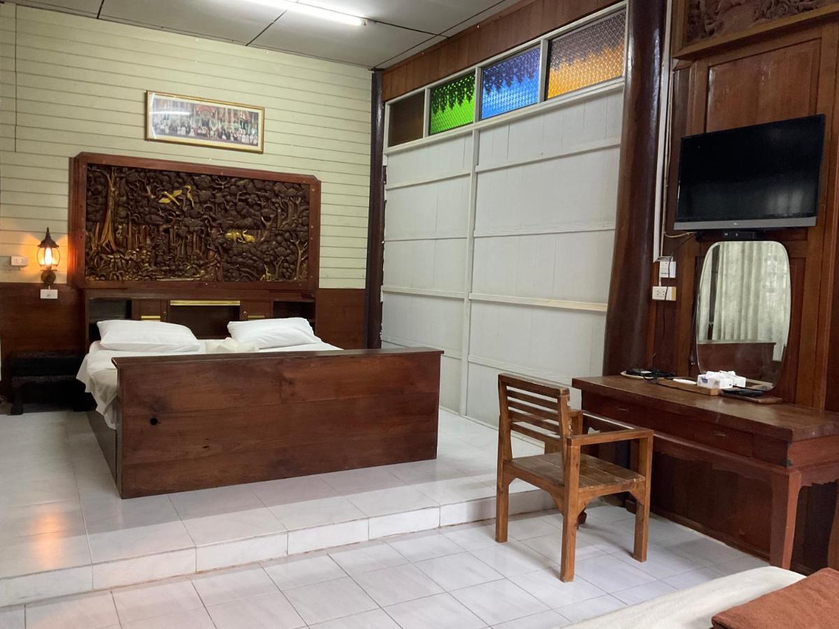 Kwanlah Homestay Mae Chaem Esterno foto